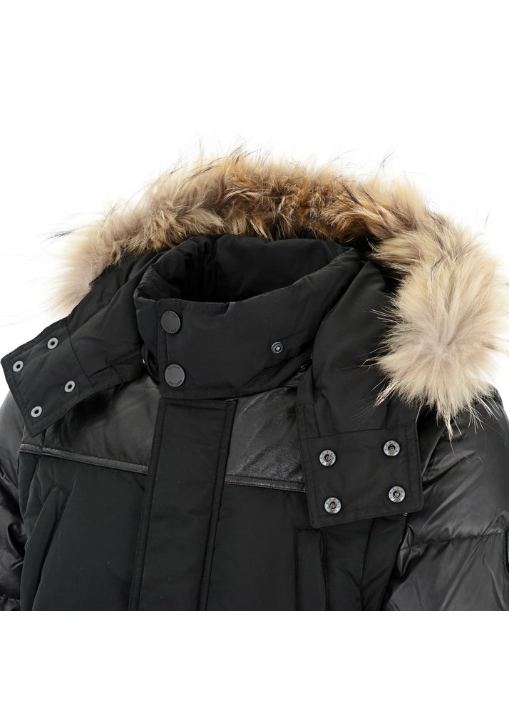 Modern Warm Winter Jacket For Men Perfectly Protects Against the Cold